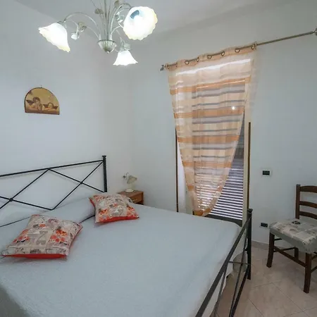 Solaria Homes Lejlighed *